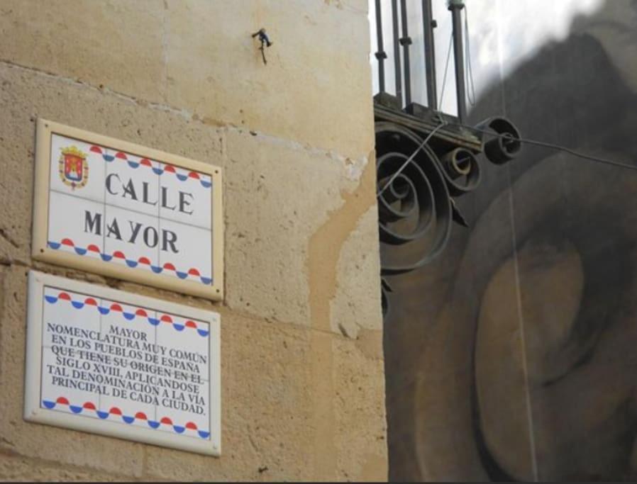 Calle Mayor Next To Beach Alicante Eksteriør billede